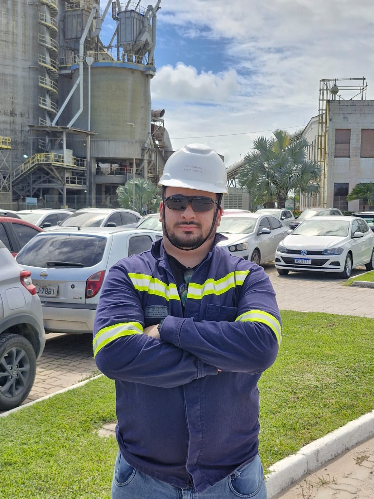 Engenheiro Eletricista Victor Sayoan
